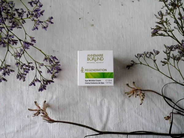 EYE WRINKLE CREAM – CREMA RUGHE CONTORNO OCCHI – LL regeneration – Borlind - immagine 2