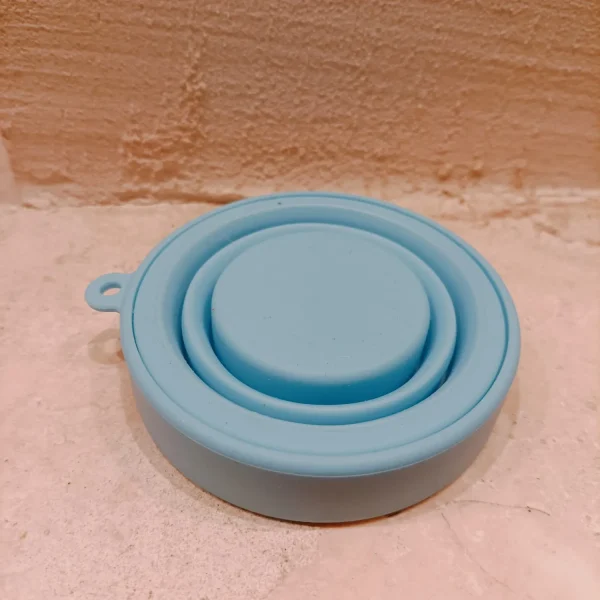 Bicchiere con coperchio in silicone pieghevole multi color - immagine 8