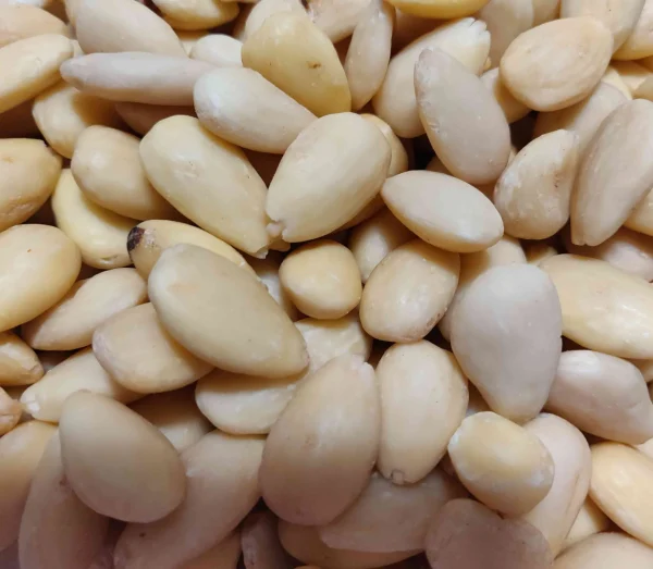Mandorle pelate  250 grammi GM