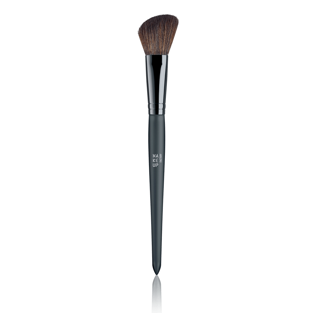 MAKE UP FACTORY – BLUSH BRUSH